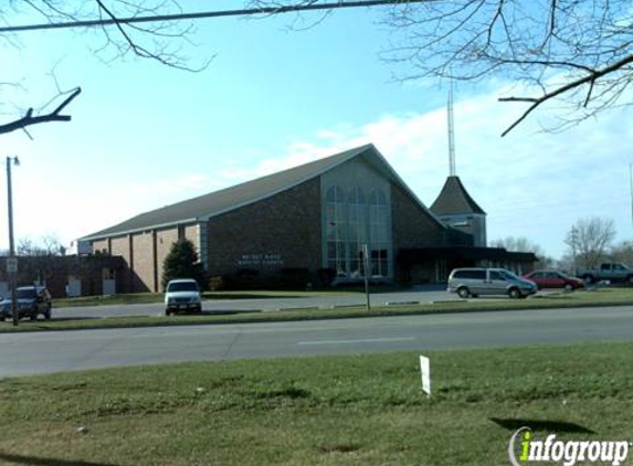 Walnut Ridge Baptist Church - Waterloo, IA