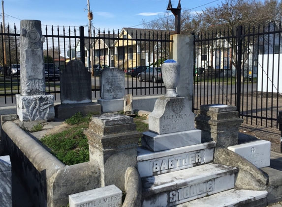 Carrollton Cemetery - New Orleans, LA