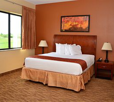 Cobblestone Inn & Suites - Newton - Newton, IA