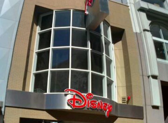 Disney Store - San Francisco, CA