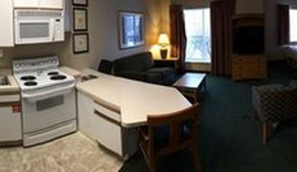 CrestHill Suites SUNY University Albany - Albany, NY