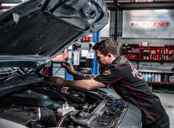 Motatec Automotive Service Centre - European Specialists - Nowra, NSW