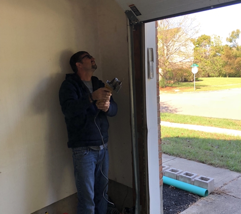 Mike's Garage Door Repair - Milford, OH