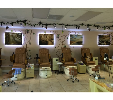 A Classy Hair And Nail Salon - Athens, GA