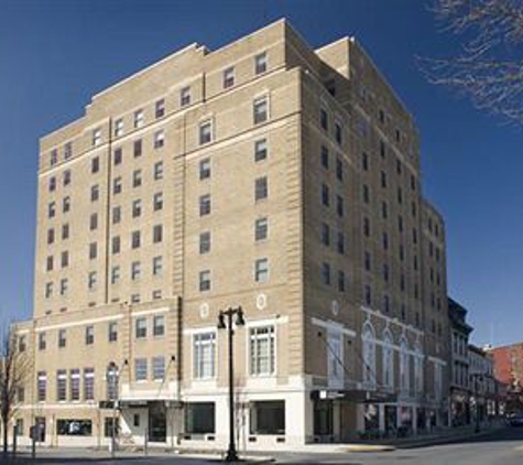 Grand Eastonian Hotel & Suites - Easton, PA