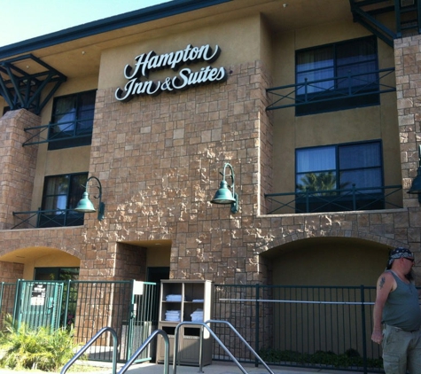 Hampton Inn & Suites Agoura Hills - Agoura Hills, CA