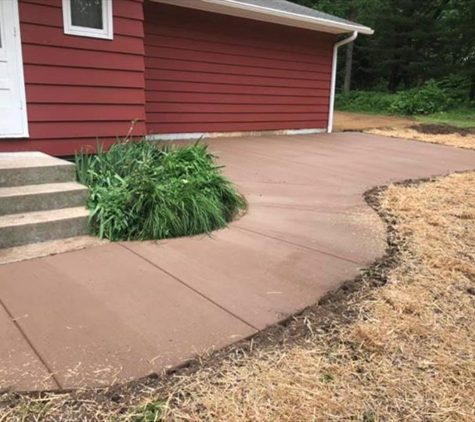 DP Concrete & Landscaping Inc. - Albany, WI