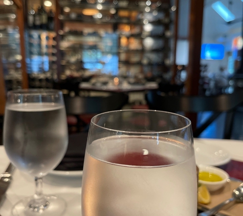 Axia Taverna - Tenafly, NJ