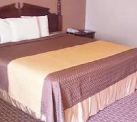 Mid Towne Inn and Suites - San Antonio, TX