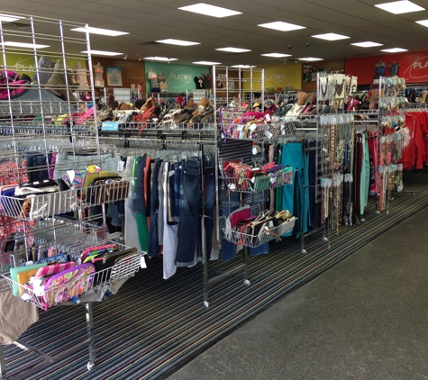 Plato's Closet - Ontario, OH - Ontario, OH