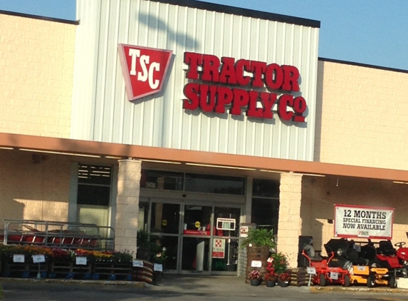 Tractor Supply Co - Saint Cloud, FL