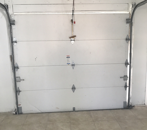 macgyver Garge door - Hollywood, FL