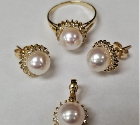 King's Jewelry & Loan - Los Angeles, CA. Pearl Specials