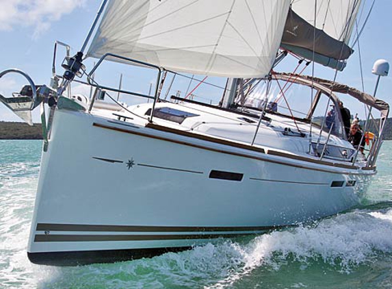 Bareboat Sailing Charters LLC - Newport, RI