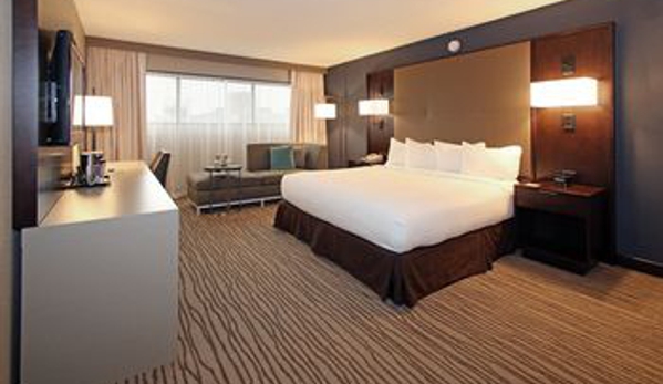 DoubleTree by Hilton Newark Airport - Newark, NJ