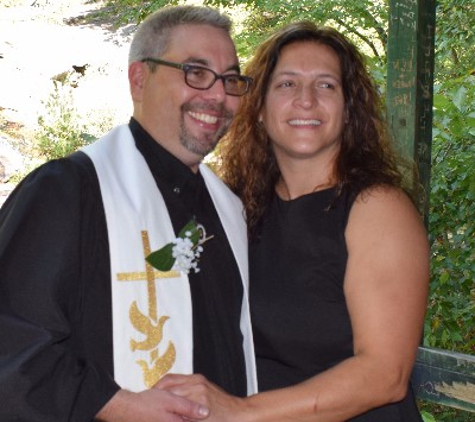 Wedding Officiant Greenville Sc Rev. M. Mooney - Greenville, SC