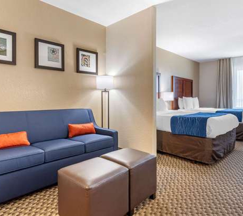 Comfort Inn & Suites - Navasota, TX