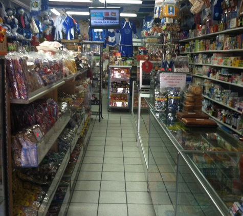 Tienda De El Salvador Y Guatemala - Santa Ana, CA