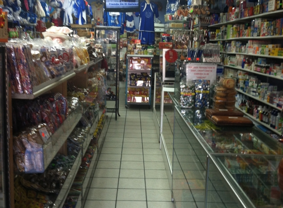 Tienda De El Salvador - Stanton, CA