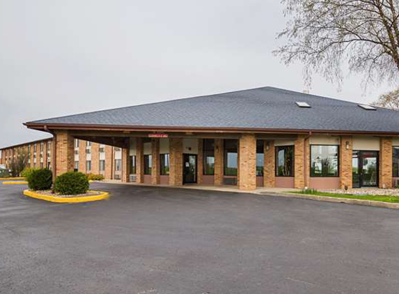 Comfort Inn - Waverly IA Hotel - Waverly, IA