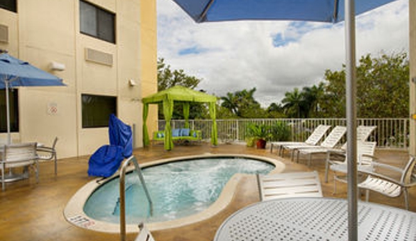 Fairfield Inn & Suites - Miami, FL