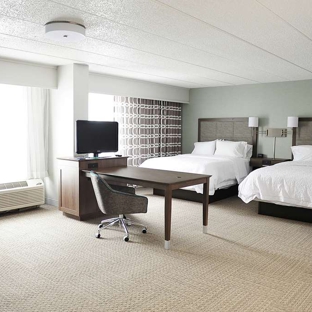 DoubleTree by Hilton Hotel Sterling - Dulles Airport - Sterling, VA