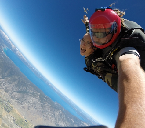 Skydive Lake Tahoe - Minden, NV