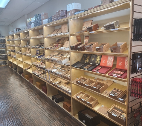 Miami Humidor Cigars & Pipe Tobacco - Miami, FL. Miami Humidor Interior