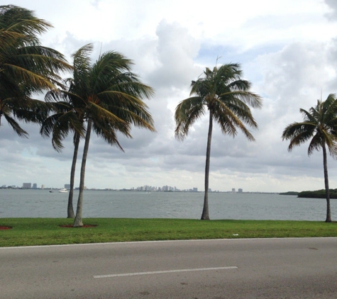 Chevron - Bay Harbor Islands, FL