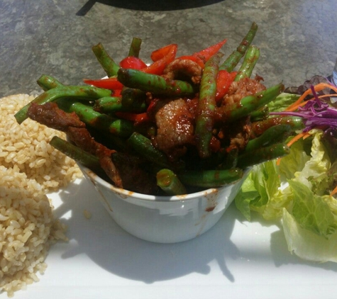 Baramee Thai Restaurant - San Pedro, CA