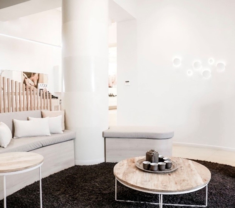 Escape Beauty Lounge - Hobart, TAS