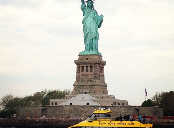 Statue Of Liberty National Monument - New York, NY