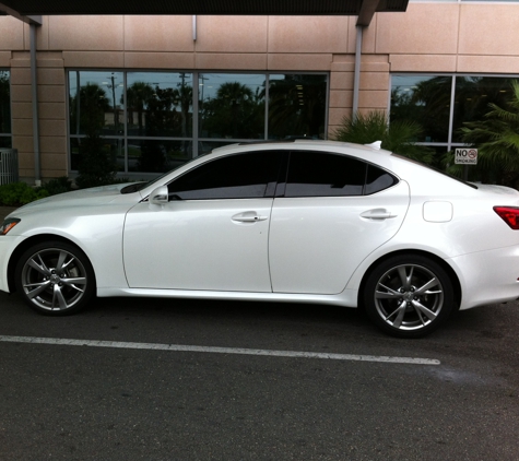 Custom Glass Tinting of Lakeland Inc.,