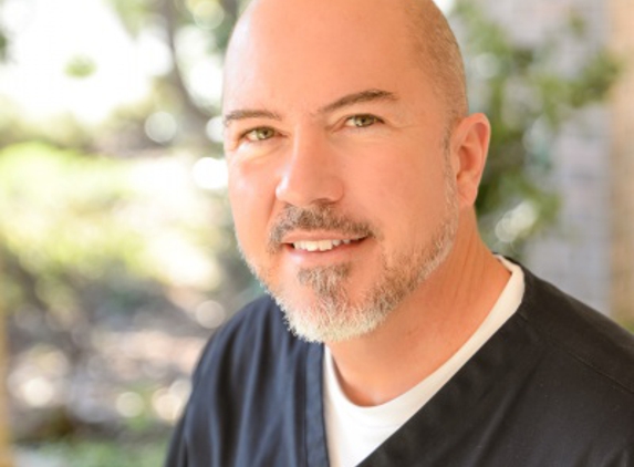 Eric R McMillan, MD - Turlock, CA