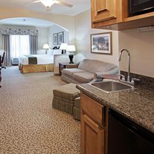 Holiday Inn Express & Suites Conroe I-45 North - Conroe, TX