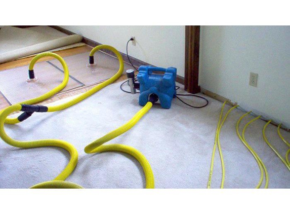 24x7 Water damage restoration Northlake - Northlake, TX