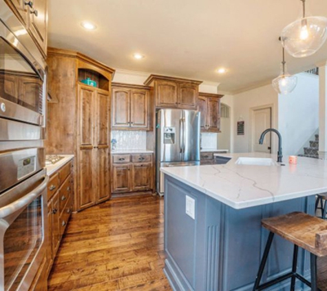 Gold Heart Homes - Kansas City, MO. Kitchen Remodeling