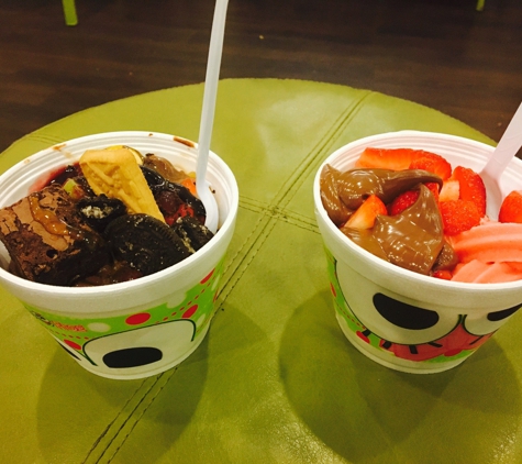 sweetFrog - West Hartford, CT