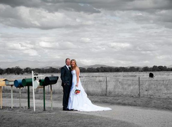 Cobram Photos & Trophy Centre - Cobram, VIC