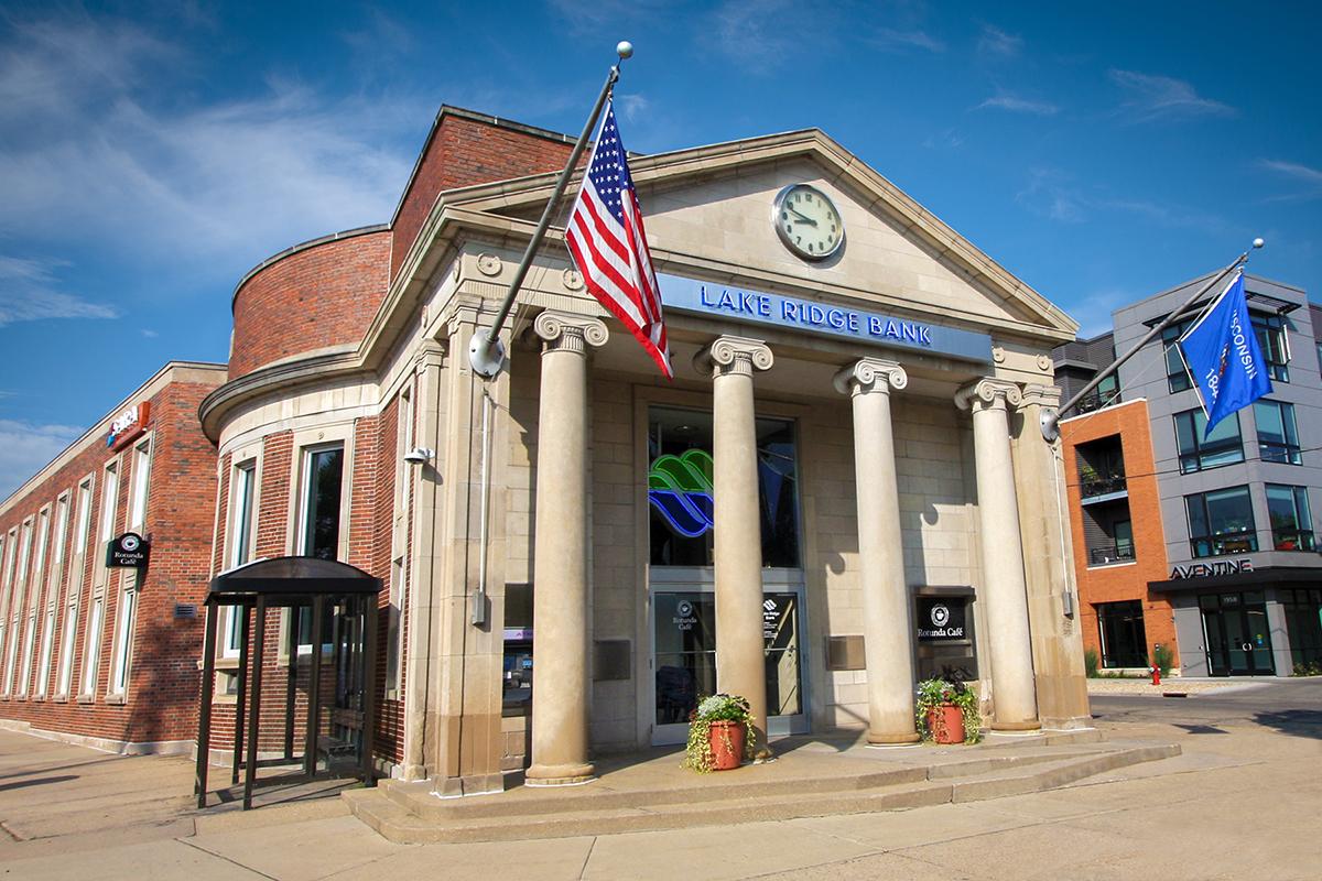 Lake Ridge Bank - Madison, WI 53704