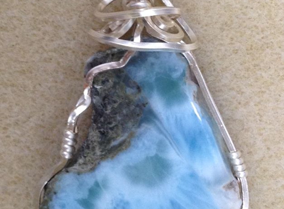 Feather's Nest Creations - Yandina, QLD