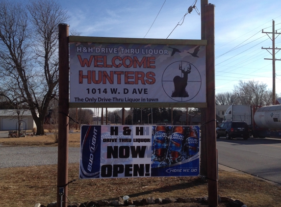 H & H Drive-Thru Liquor - Kingman, KS