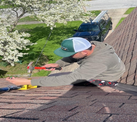 Peak and Valley Roofing - Rocky River, OH