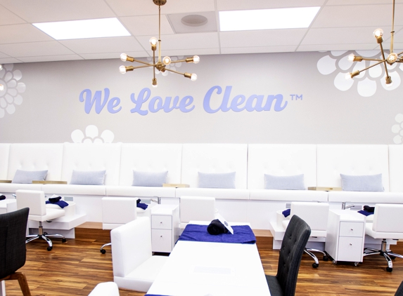 Frenchies Modern Nail Care Cincinnati - Cincinnati, OH