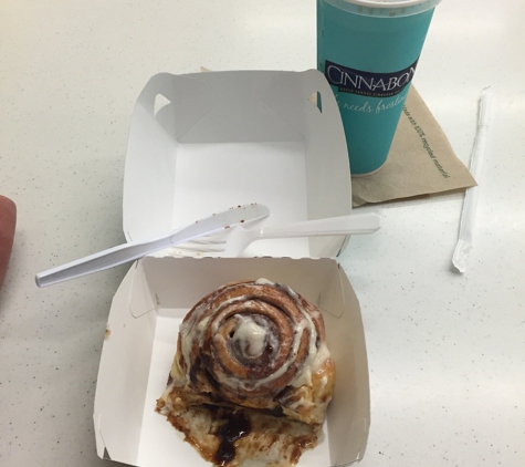 Cinnabon - Honolulu, HI