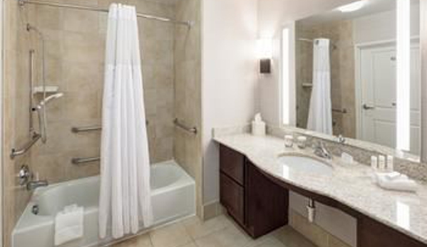 Homewood Suites by Hilton El Paso Airport - El Paso, TX