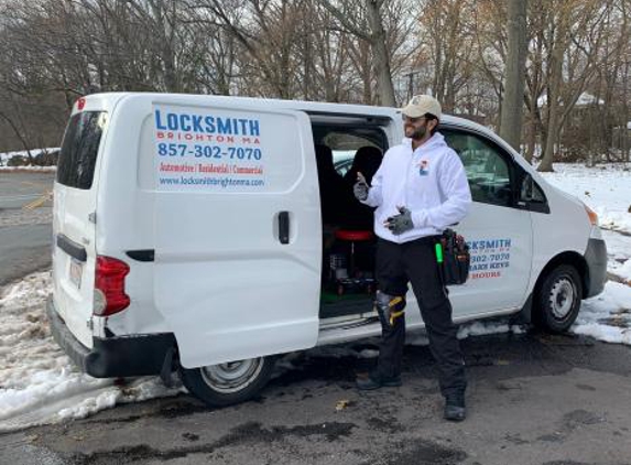 Locksmith Brighton MA