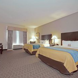 Comfort Inn & Suites Oklahoma City West - I-40 - Oklahoma City, OK