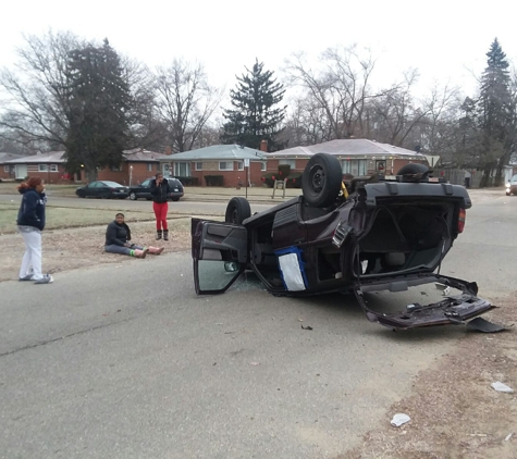 T & T's Towing - Detroit, MI