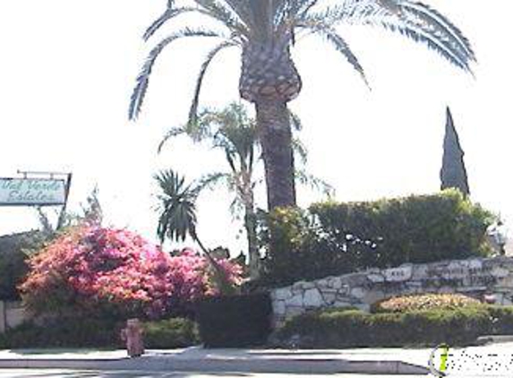 Val Verde Estates & Mobile Home Park - Orange, CA